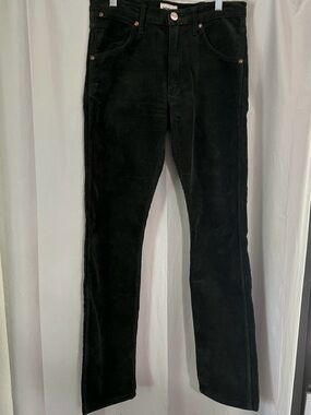 Olive Green Women's Wrangler Corduroy Pants - Classic Straight Fit